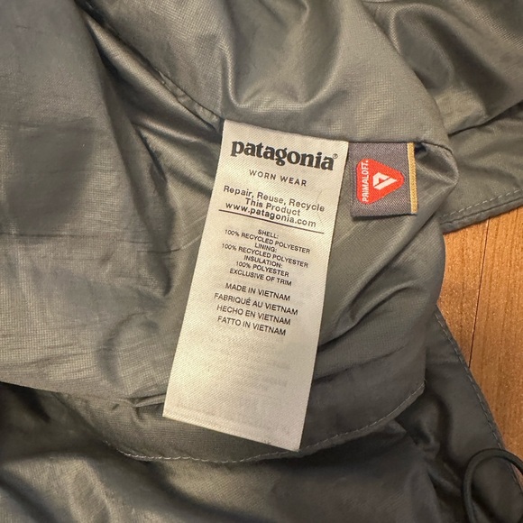 Patagonia Nano Puff Jacket - Picture 6 of 7